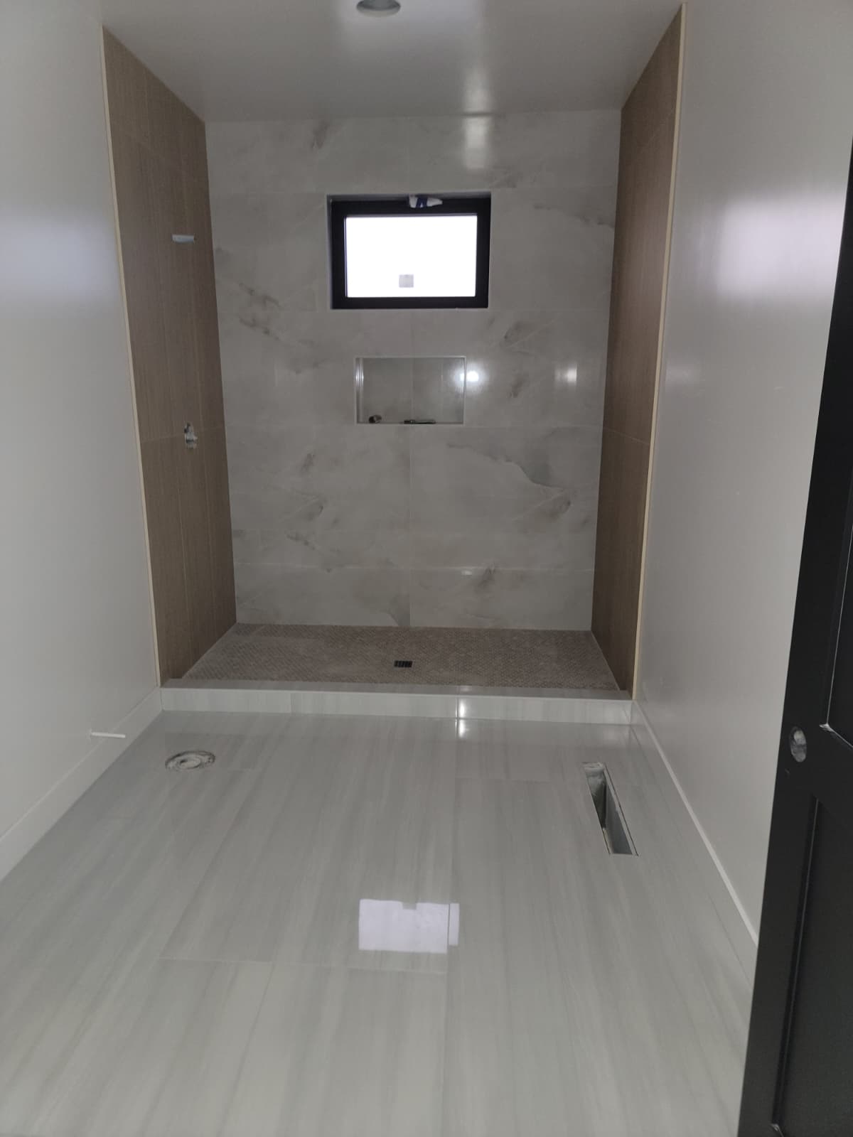 Mach Tile LLC installation photograph 38